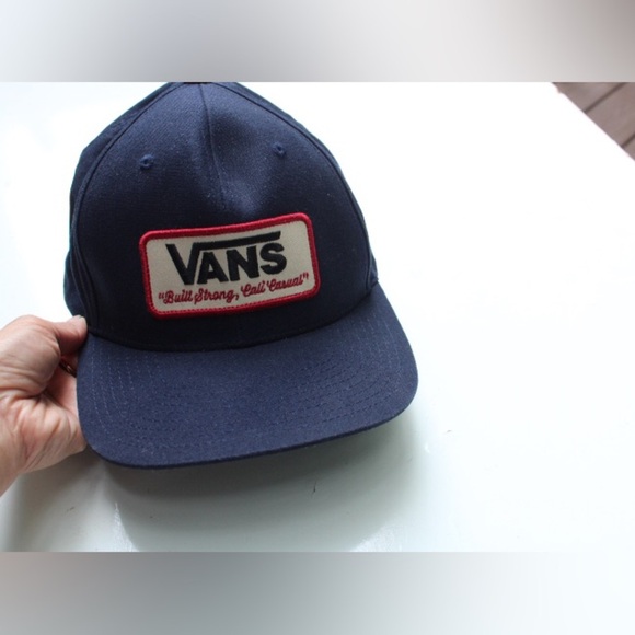 Vans built strong snap back hat - Picture 4 of 11